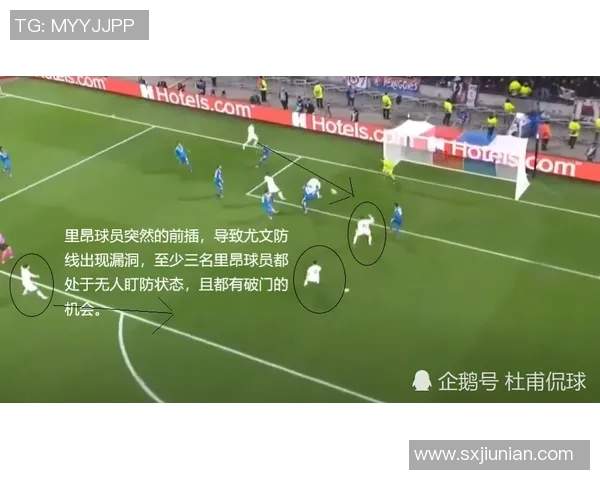 伊拉克与日本足球魔方对决解析:战术较量与球队风格的深度剖析 伊拉克与日本足球魔方对决解析:战术较量与球队风格的深度剖析